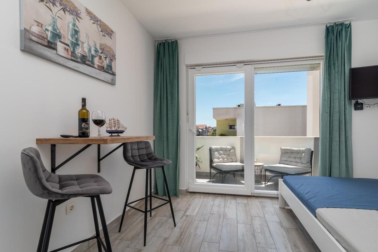 Apartmani Princi Трогир Экстерьер фото